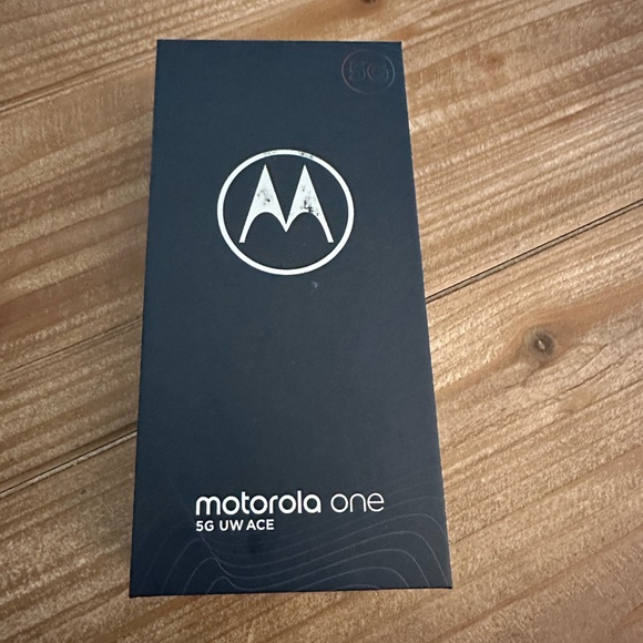 📱Motorola One 5G UW ACE 64 GB Volcanic Grey NEW IN BOX 🎁 - Picture 5 of 16
